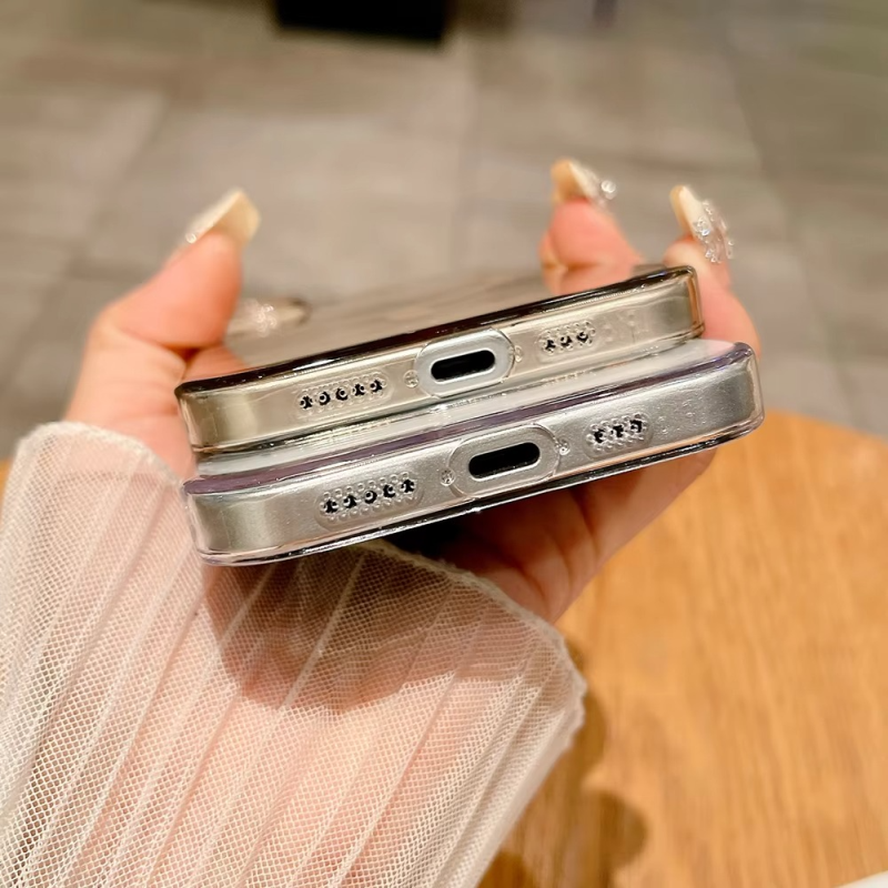 iPhone 17 Slim Anti-Yellow Transparent MagSafe Case