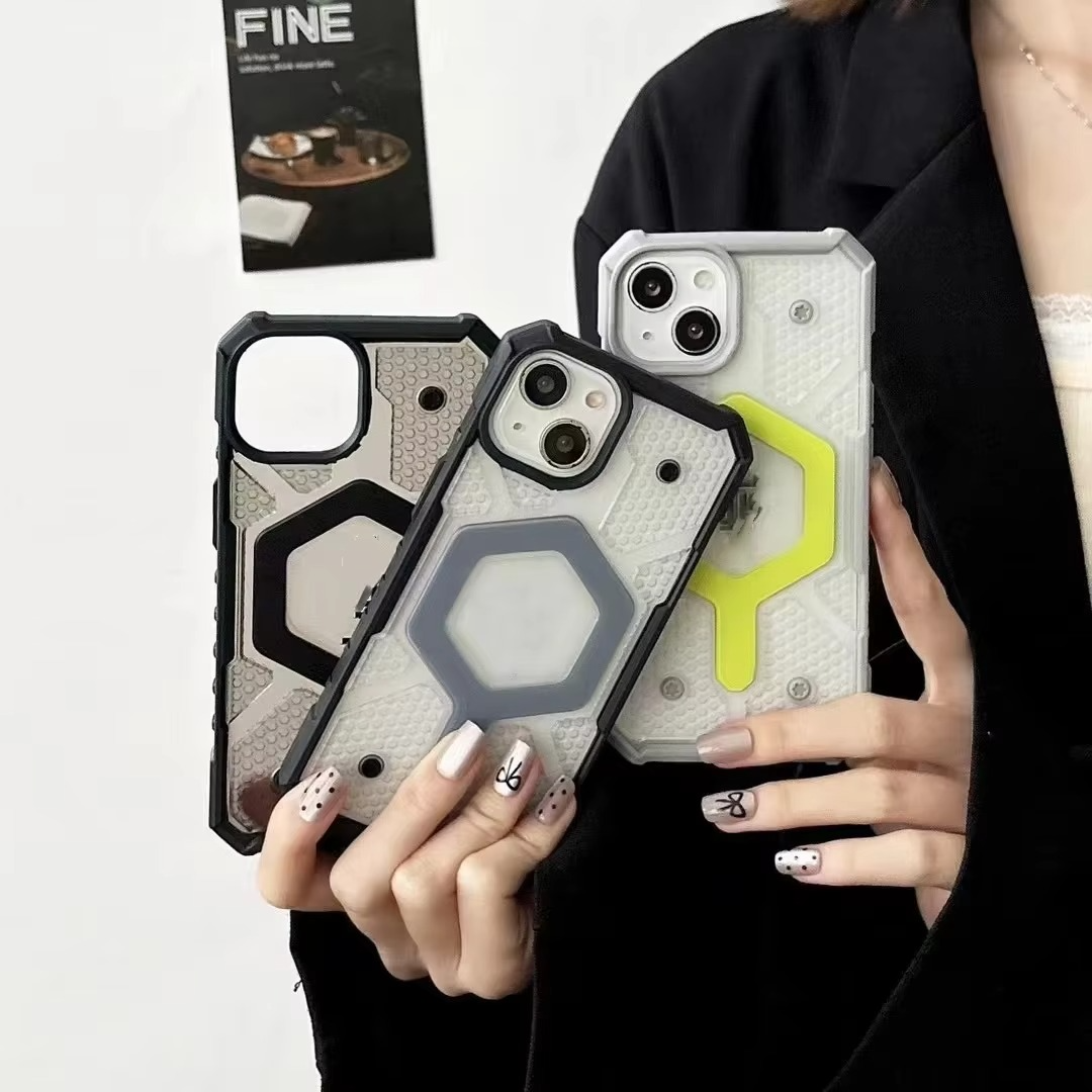 iPhone 15 UAG Pathfinder MagSafe Rugged Shield Case